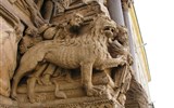 Poznávací zájezd - Provence - Francie, Provence, Arles, portál St. Trophime, detail