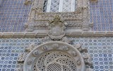 Poznávací zájezd - Portugalsko - Portugalsko - Sintra, zámek, okno v typickém manuelském stylu