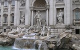 Poznávací zájezd - Řím - Itálie - Řím - Fontana di Trevi, největší barokní fontána v Římě, 1732-62, N.Salvi, představuje boha moře Okeána